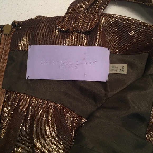 Vera Wang Lavender top, size 0 - Picture 6 of 6